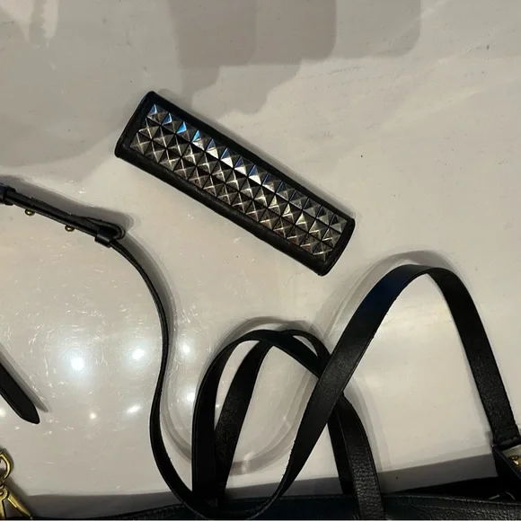 Carry All Tote - Picture 14 of 15